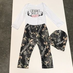 NWT-Infant Baby Boys 3-piece Camo Set